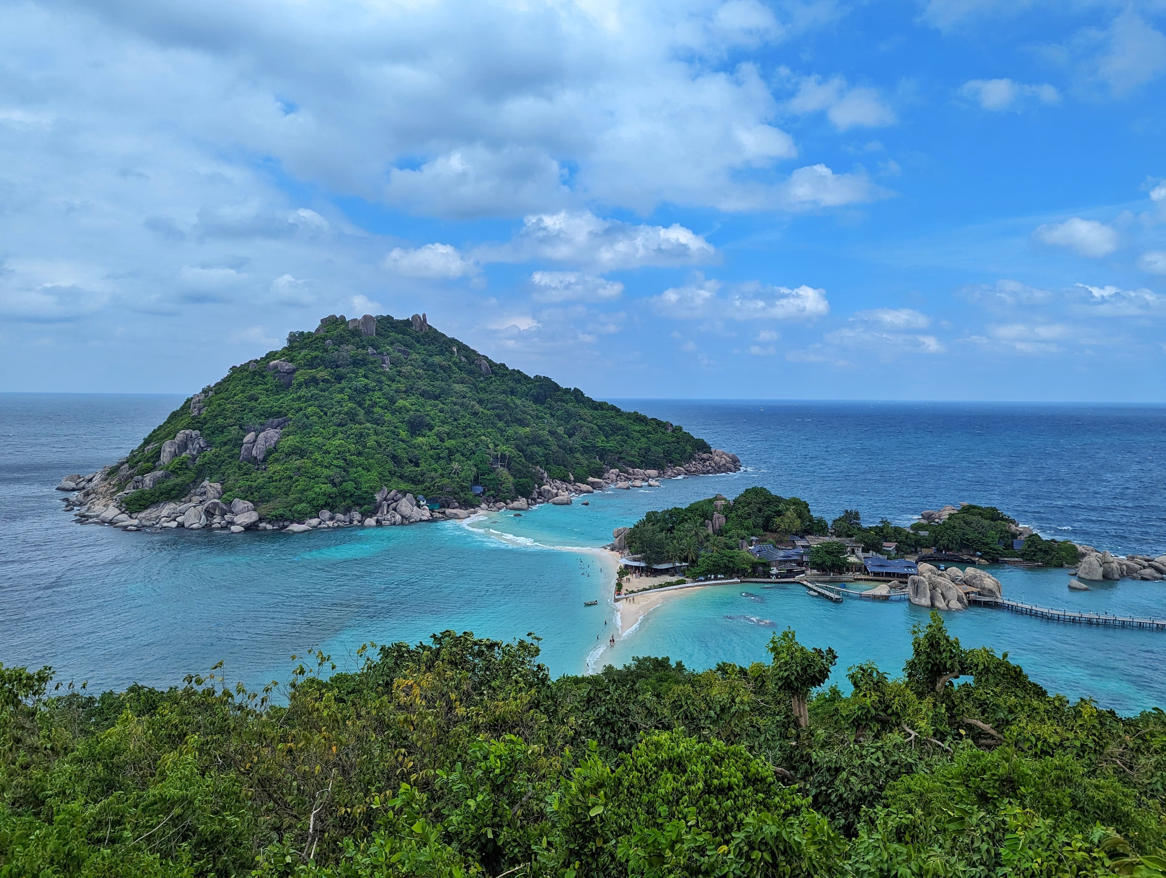 Image comparison (left)